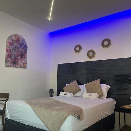 40 40 Accommodation Matola Екстериор снимка
