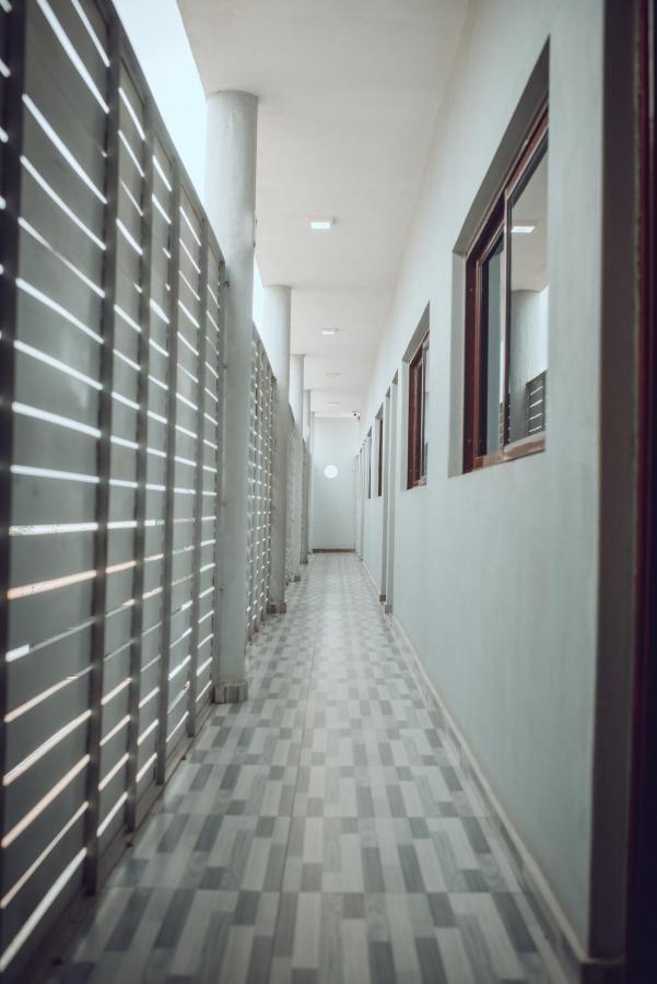 40 40 Accommodation Matola Екстериор снимка